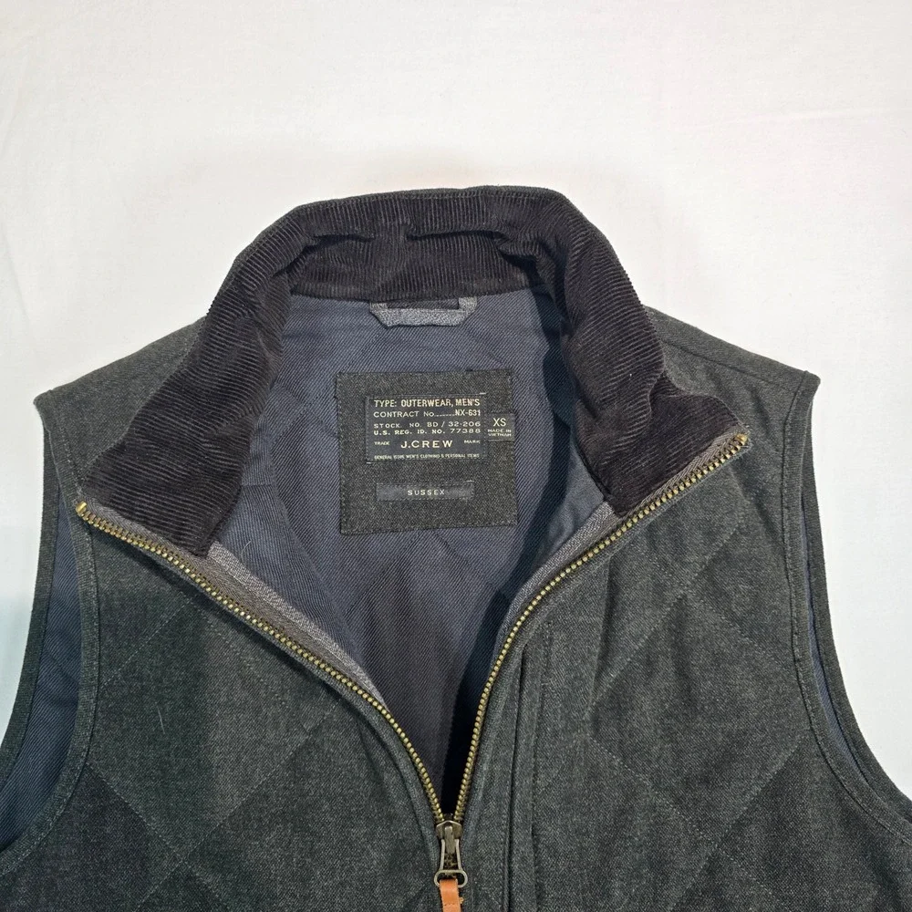 J.Crew Sussex Quilted Vest Mens XS Charcoal Grey PrimaLoft G8555 Full Zip - Picture 4 of 13